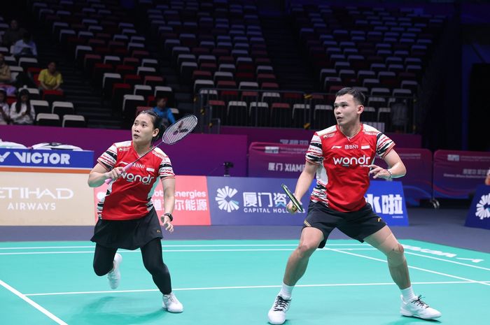 Ganda campuran Indonesia, Rinov Rivaldy/Pitha Haningtyas Mentari kalah pada babak pertama Singapore Open 2025