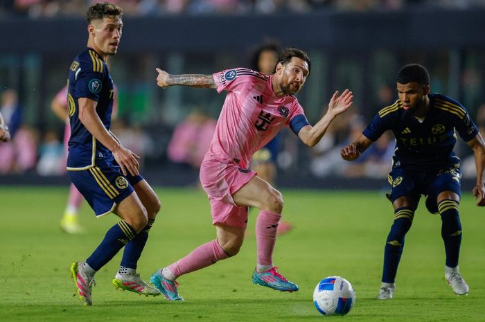 Lionel Messi dan Inter Miami harus angkat koper dari CONCACAF Champions Cup usai kalah lagi di leg kedua semifinal kontra Whitecaps.