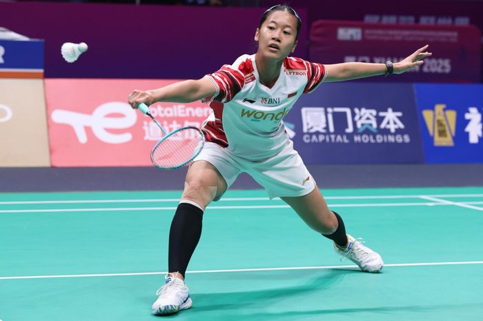 Putri Kusuma Wardani menelan kekalahan di perempat final Malaysia Masters 2025.