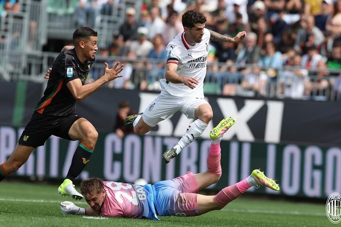 Bek Venezia, Jay Idzes, mendapat tugas berat saat menghadapi Torino dalam lanjutan Liga Italia 2024-2025.