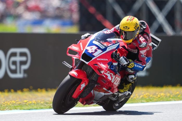 Pembalap penguji tim Honda, Aleix Espargaro, mengambil wild card pada balapan MotoGP Spanyol 2025