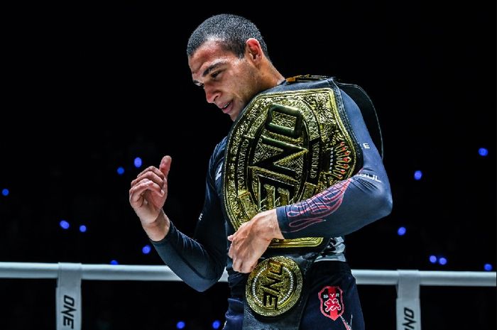 Juara kelas welter submission grappling ONE Championship, Tye Ruotolo, mengaku sudah siap merambah disiplin MMA.