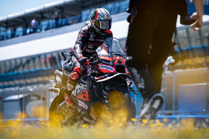 Pembalap Aprilia Racing, Marco Bezzecchi, berjuang habis-habisan untuk lolos langsung ke kualifikasi 2 seri MotoGP Prancis.