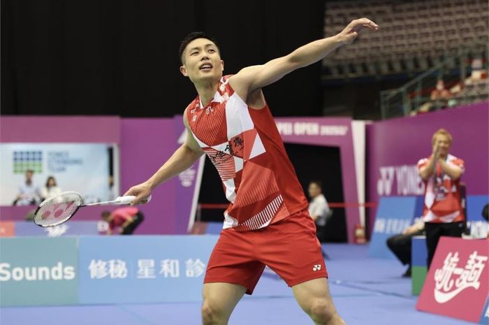 Perayaan Chou Tien Chen setelah menang sengit atas Moh Zaki Ubaidillah pada perempat final Taipei Open 2025, di Taipei Arena, Taipei, Taiwan, Jumat (9/5/2025).