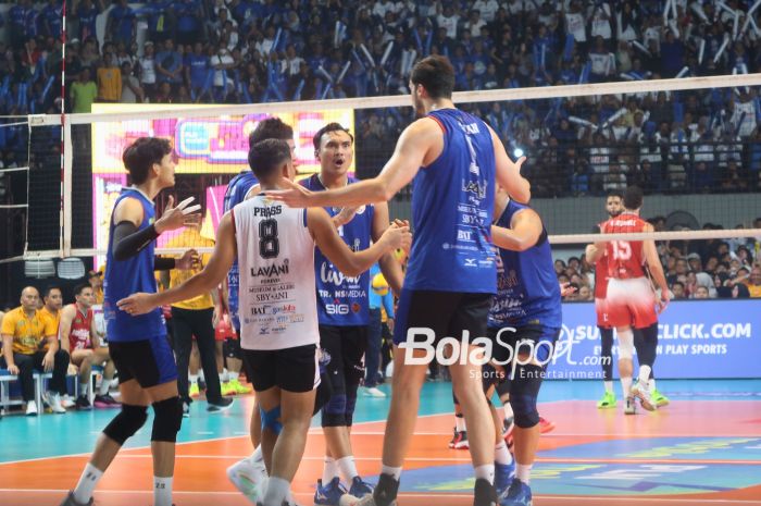 Pelatih LavAni juga ikut bingung setelah kena comeback Bhayangkara Presisi pada Grand Final Proliga 2025.
