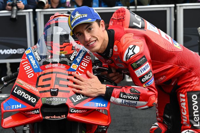 Selebrasi pembalap Ducati, Marc Marquez, usai mendapatkan podium pada MotoGP Prancis 2025, Minggu (11/5/2025)