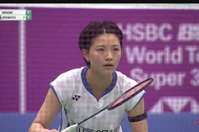 Tunggal putri Jepang, Tomoka Miyazaki saat hadapi penakluk Ester Nurumi Tri Wardoyo, Pitchamon Opatniputh di final Taipei Open 2025 (11/5/2025).