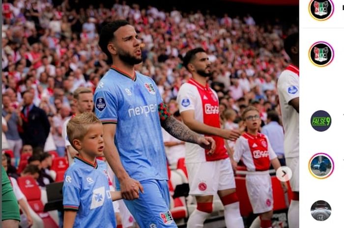 Bek timnas Indonesia, Calvin Verdonk, membawa NEC Nijmegen catat sejarah dengan membantai Ajax di Amsterdam pada duel Liga Belanda (11/5/2025).