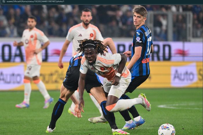 AS Roma gagal menembus zona Liga Champions usai takluk 1-2 dari Atalanta pada pekan ke-36 Liga Italia 2024-2025 di Stadion Atleti Azzurri d'Italia, Selasa (13/5/2025) dini hari WIB.