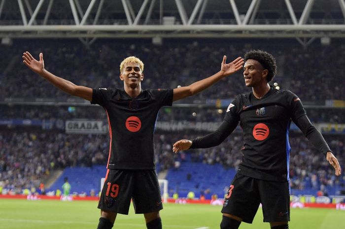 Diwarnai gol dan asis Lamine Yamal, Barcelona berhasil menjuarai Liga Spanyol 2024-2025 usai menekuk Espanyol, Jumat (16/5/2025) dini hari WIB.