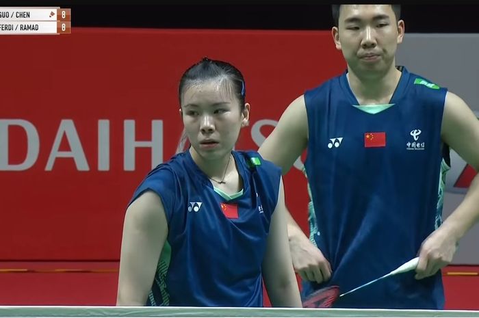 Ganda campuran China, Guo Xin Wa/Chen Fang Hui pada babak kedua Malaysia Masters 2025 di Axiata Arena, Kuala Lumpur, Malaysia, Kamis (22/5/2025).