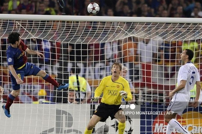 Momen gol sundulan Lionel Messi ke gawang Manchester United di final Liga Champions 2008-2009 diklaim menjadi favorit yang tak lekang waktu bagi La Pulga.