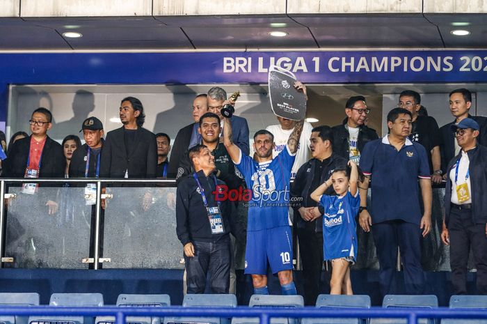 Tyronne Del Pino, berbagi cerita hingga mengungkapkan Persib Bandung mengbah dipunya.