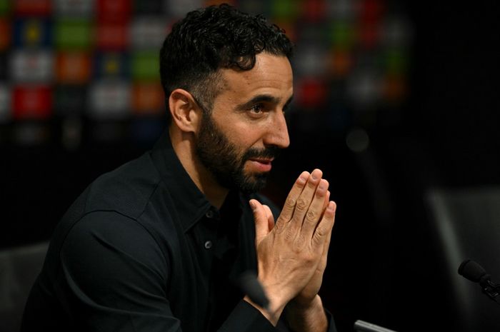 Ruben Amorim mendapat ultimatum dari petinggi Manchester United menyusul hasil minor yang didapatnya sepanjang musim 2024-2025.