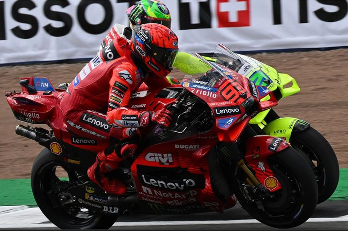 Marc Marquez ternyata menjadi tambahan motivasi timnya Valentino Rossi untuk tampil bagus di MotoGP 2025.