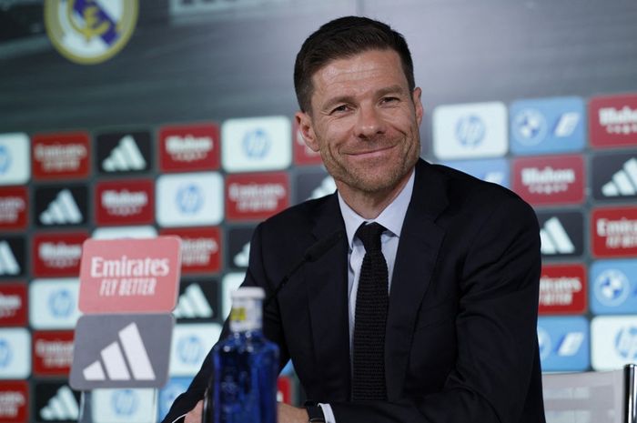 Konferensi pers perdana Xabi Alonso sebagai pelatih baru Real Madrid, Senin (26/5/2025) waktu setempat.