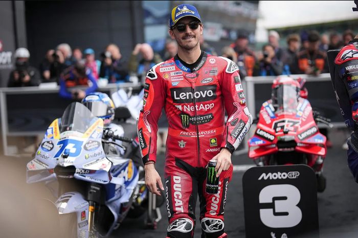 Pembalap Ducati, Francesco Bagnaia, usai menjalani babak kualifikasi MotoGP Inggris 2025