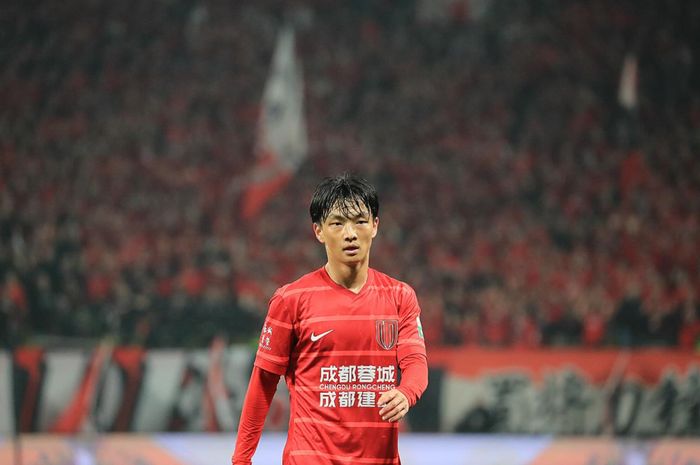 Gelandang Timnas China, Yang Mingyang, mengaku tak takut menghadapi Timnas Indonesia yang dihuni banyak pemain naturalisasi yang bermain di Eropa.