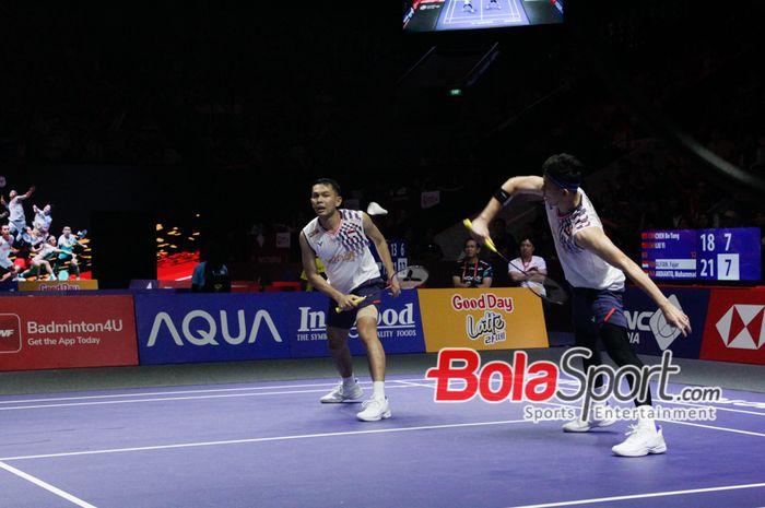 Pasangan ganda putra Indonesia, Fajar Alfian/Muhammad Rian Ardianto, pada babak kedua Indonesia Open 2025 di Istora Senayan, Jakarta, Kamis (5/6/2025).