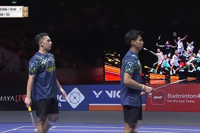 Sabar Karyaman Gutama/Moh Reza Pahlevi Isfahani mengalahkan ganda putra Malaysia pada babak semifinal Indonesia Open 2025.