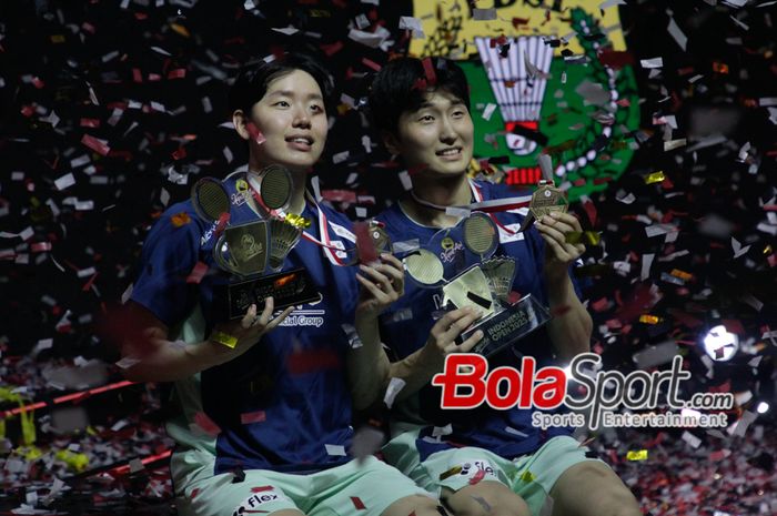 Ganda putra Korea Selatan, Kim Won Ho/Seo Seung Jae, meraih juara Indonesia Open 2025 di Istora Senayan, Jakarta, Minggu (8/6/2025).