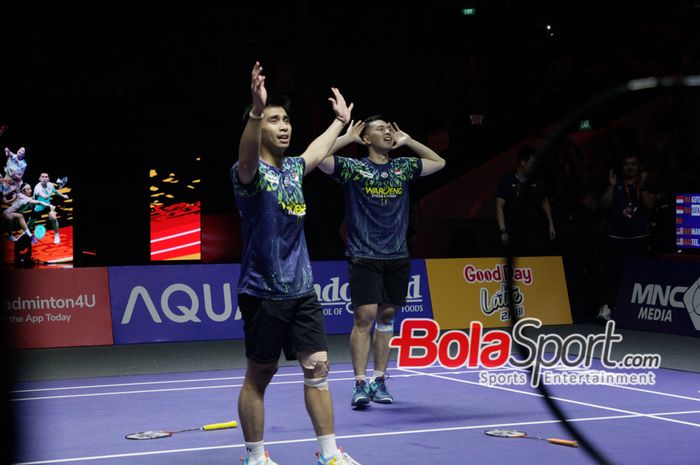 Aksi ganda putra Indonesia, Sabar Karyaman Gutama/Moh Reza Pahlevi Isfahani saat berlaga di Indonesia Open 2025, Istora Senayan, Jakarta, Sabtu(7/6/2025). 