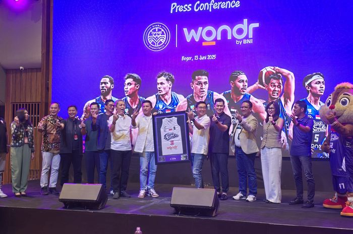 RANS Simba Bogor menggandeng BNI untuk menyambut play-off IBL 2025.