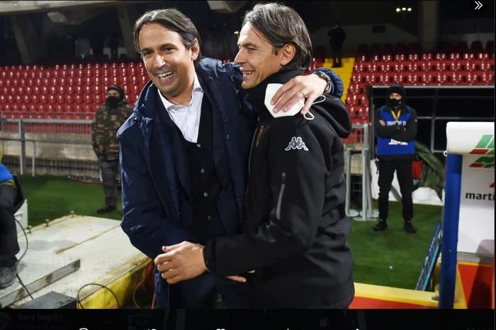 Simone Inzaghi (kiri) dan Filippo Inzaghi resmi tak akan bertemu di kompetisi Serie A 2025-2026 karena hengkang dari Inter Milan dan Pisa.