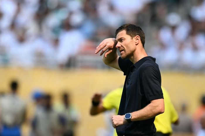 Xabi Alonso kecewa gagal menang dalam laga debutnya melatih Real Madrid saat hadapi Al Hilal pada ajang Piala Dunia Klub 2025 di Miami (18/6/2025).