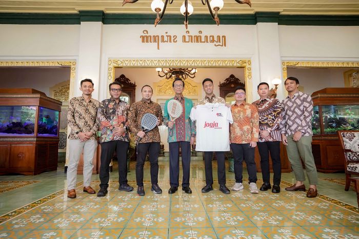 RM Gustilantika Marrel Suryokusumo selaku Ketua Pengurus Daerah Perkumpulan Besar Padel Indonesia DIY bertemu dengan pemerintah Yogyakarta untuk membahas olahraga padel pada Jumat (20/6/2025) di Kompleks Kepatihan, Yogyakarta.