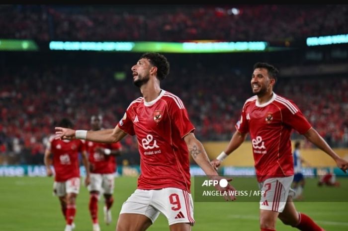 Hattrick striker Palestina, Wessam Abou Ali, terasa sia-sia karena Al Ahly tetap gugur di Piala Dunia Klub 2025 akibat hasil seri Lionel Messi cs dan gol winger FC Porto.