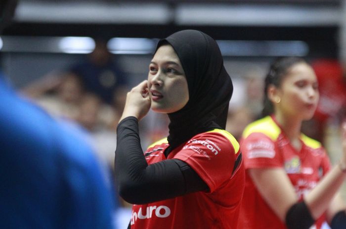 Onamning ogzida porno