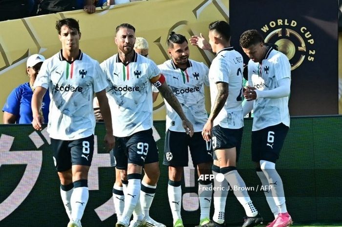 Klub Sergio Ramos, Monterrey, berhasil lolos ke babak 16 besar Piala Dunia Klub 2025 menyusul kemenangan telak 3-0 atas Urawa Red Diamonds pada laga terakhir Grup E.