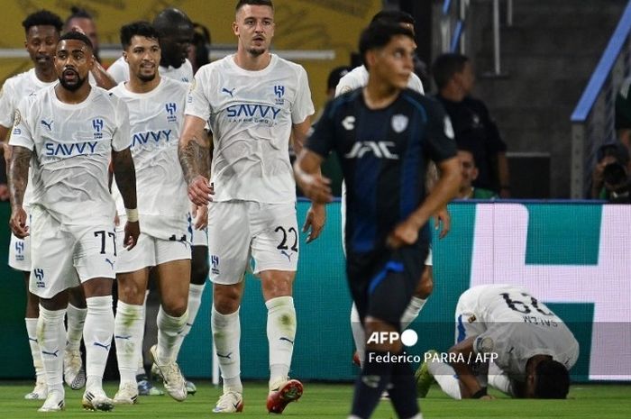 Klub Arab Saudi, Al Hilal penyelamat tim Asia terakhir yang lolos ke babak 16 besar usai menaklukkan Pachuca pada laga pamungkas fase grup Piala Dunia Klub 2025.