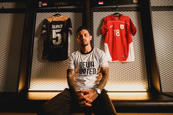 Dewa United memperkenalkan Stefano Lilipaly untuk bertanding di Liga 1 2025/2026