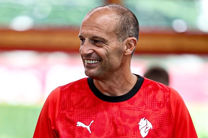 Pelatih AC Milan, Massimiliano Allegri, tidak memanggil 4 pemain top untuk menjalani pemusatan latihan menjelang musim 2025-2026.