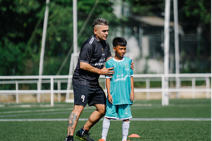Mantan pemain timnas Indonesia, Cristian Gonzales