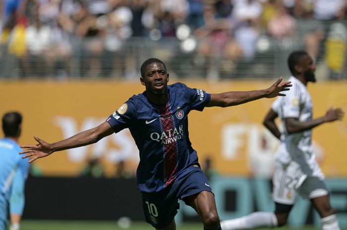 Selebrasi penyerang Paris Saint-Germain, Ousmane Dembele, usai mencetak gol ke gawang Real Madrid pada laga semifinal Piala Dunia Klub 2025, Kamis (10/7/2025) dini hari WIB. 