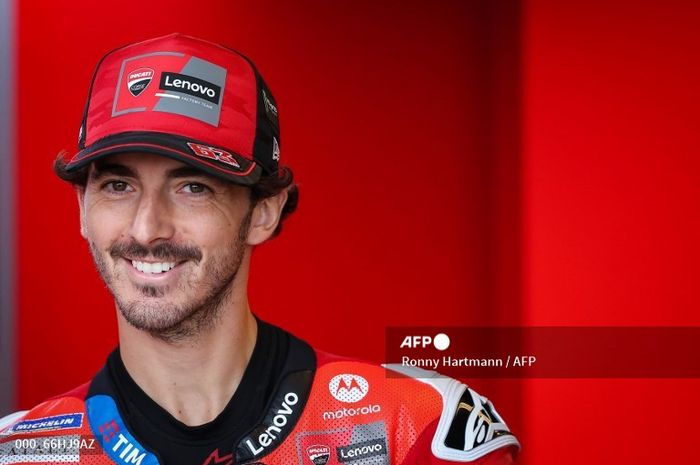 Pembalap Ducati Lenovo, Francesco Bagnaia, pada sesi FP1 MotoGP Jerman 2025 di Sachsenring, Jumat (11/7/2025).