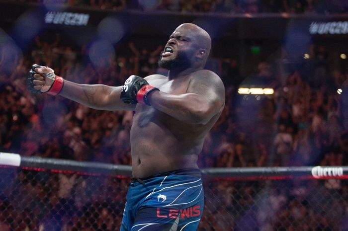 Jawara kelas berat, Derrick Lewis, kembali ke jalur kemenangan setelah menang cepat pada UFC Nashville.