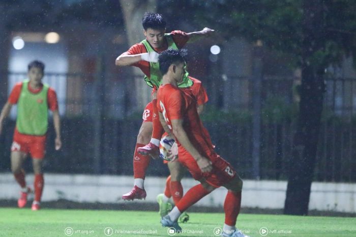 Timnas U-23 Vietnam kehilangan satu pemain jelang laga pertamanya di ajang ASEAN Cup U-23 2025.