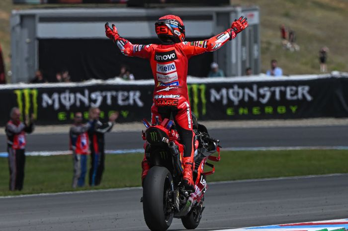 Marc Marquez Menang MotoGP Ceko 2025 Taklukkan Sirkuit Brno 4 Marc Marquez Menang MotoGP Ceko 2025 Taklukkan Sirkuit Brno