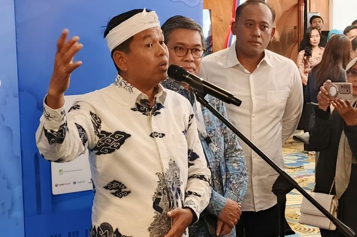 Soroti nasib buruh perempuan, Dedi Mulyadi bentuk pergub baru hingga usulkan bantuan pakaian dalam.