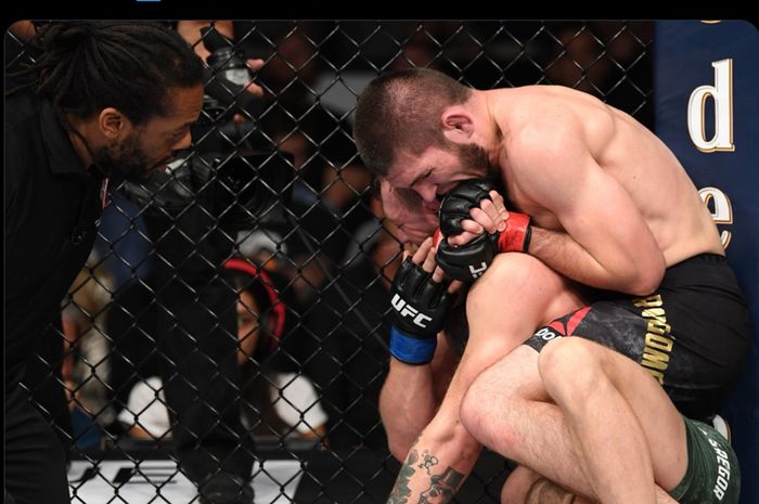 UFC 329 - Titip Satu Pesan, Conor McGregor Sebut Islam Makhachev di Atas Khabib - Juara.net