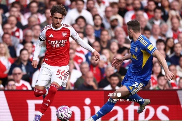 Yetuk kengaygan pussies fotosuratlari