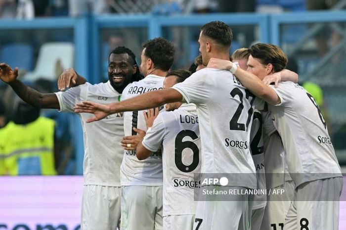 Napoli seakan menggelar karpet merah untuk AC Milan melanjutkan tren kemenangannya di Liga Italia 2025-2026.