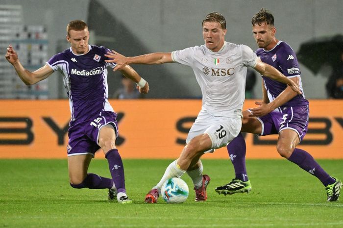 Rasmus Hojlund mengirimkan kata-kata berkelas untuk Kevin De Bruyne usai membawa Napoli meraih kemenangan perdana di Liga Champions 2025-2026.