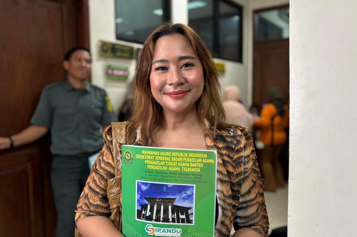 Video film proseks Uyning XXX fotosurati