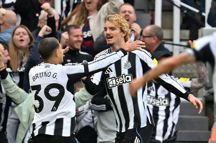 Nick Woltemade bakal berganti seragam putih-hitam dari Newcastle United menjadi Juventus.