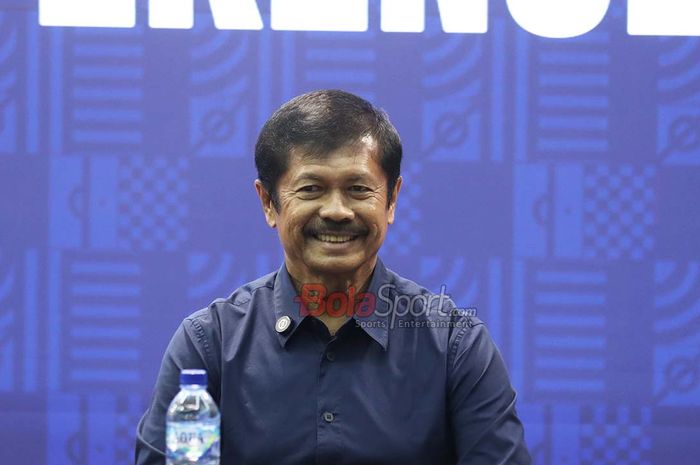 Indra Sjafri dalam pengumuman Pelatih Timnas U-23 Indonesia pada SEA Games 2025 di Kantor I.League, Menara Mandiri, Senayan, Jakarta, Senin (29/9/2025).
